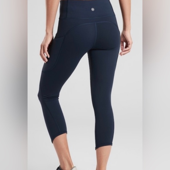 Athleta Pants & Jumpsuits Athleta All In Capri Large Petite Worn 2x
